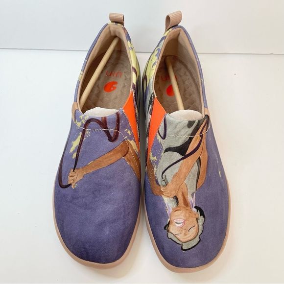 UIN Shoes - Size 9 NWT UIN Slip On Shoes Canvas Comfortable Lightweight The Singer